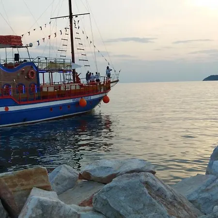 Koula 2 - Korina Lejlighed