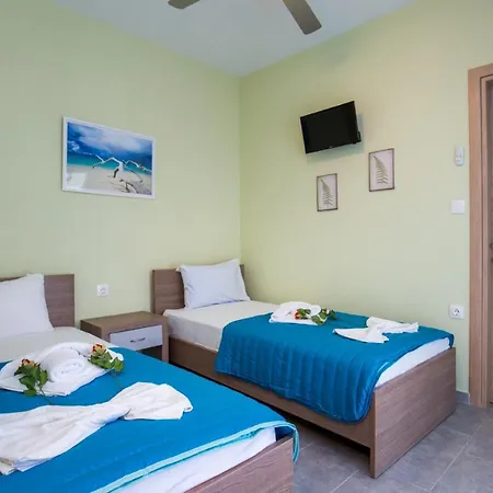 Koula 2 - Korina Potos