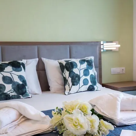 Koula 2 - Korina Lejlighed