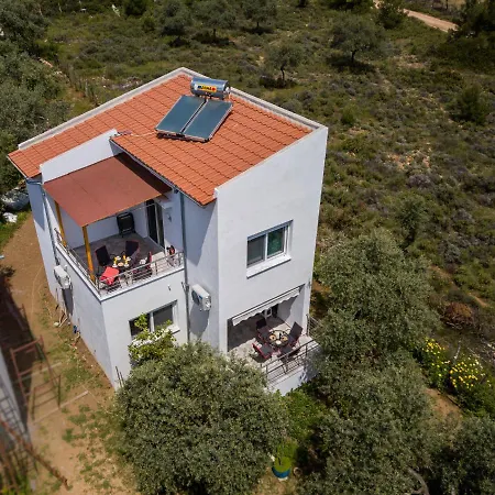 Koula 2 - Korina Lejlighed *